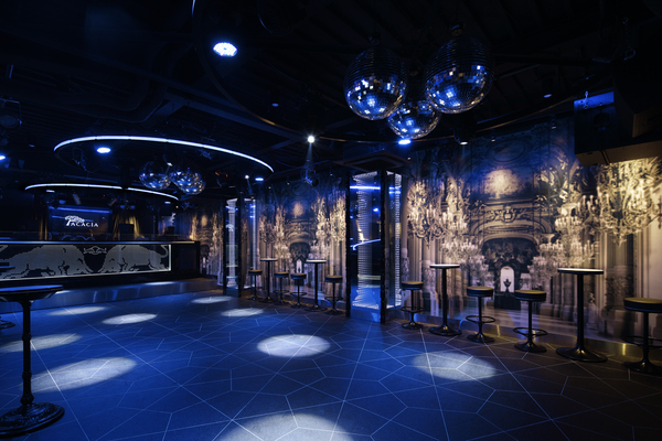 CLUB GIRAFFE osaka ACACIA内装ギャラリーの写真