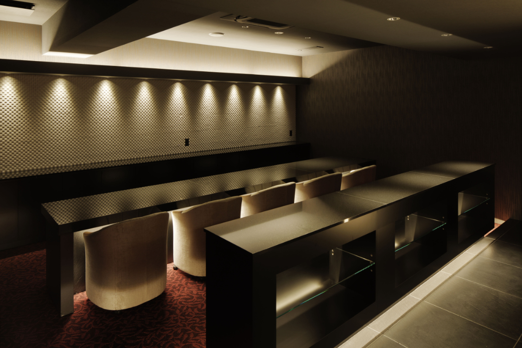 内装ギャラリーの「CLUB RAISE」店舗写真